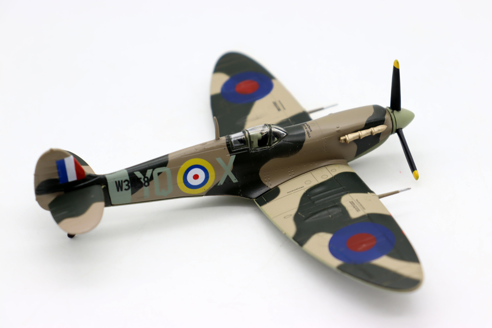 New 1/72 Supermarine Spitfire  - Model Kit Spitfire ulasan dan harga