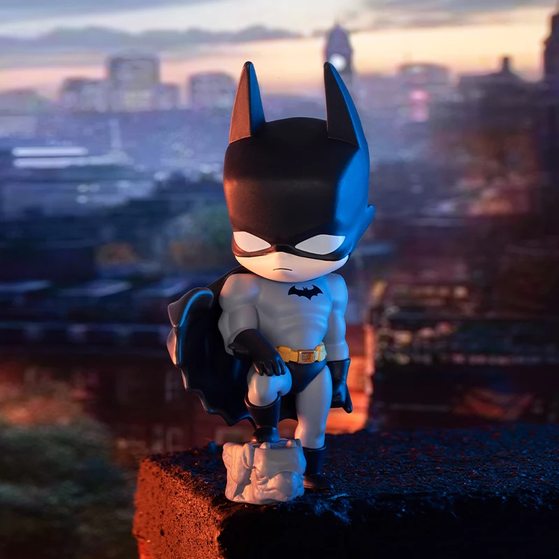 POP MART DC Gotham City Series - Model Kit Batman ulasan dan harga