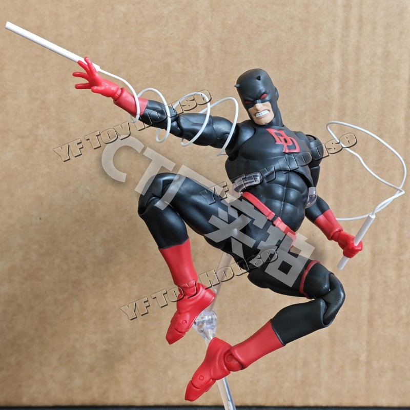 Ct Toys Daredevil Black Mafex  - Model Kit Spiderman ulasan dan harga