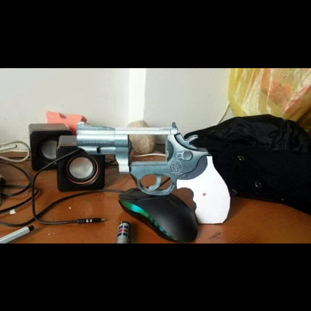 1:1 3D M66 Revolver Paper Mode - Model Kit Revolver ulasan dan harga